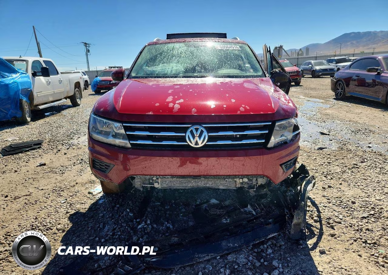 2018 Volkswagen Tiguan Se VIN:3VV3B7AX9JM066378 - 5