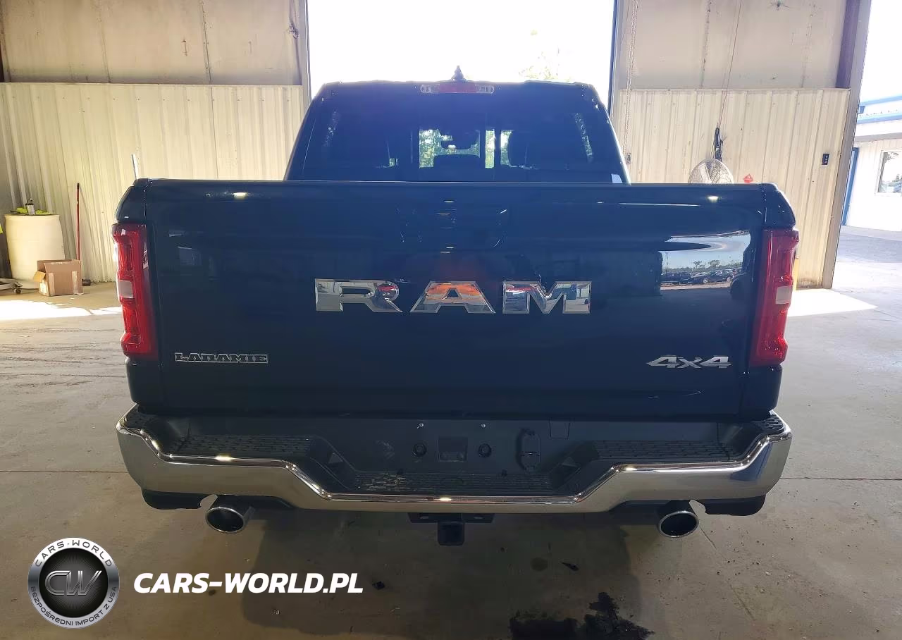2027 Ram 1500 Laramie VIN:1C6SRFJP8VN565398 - 6
