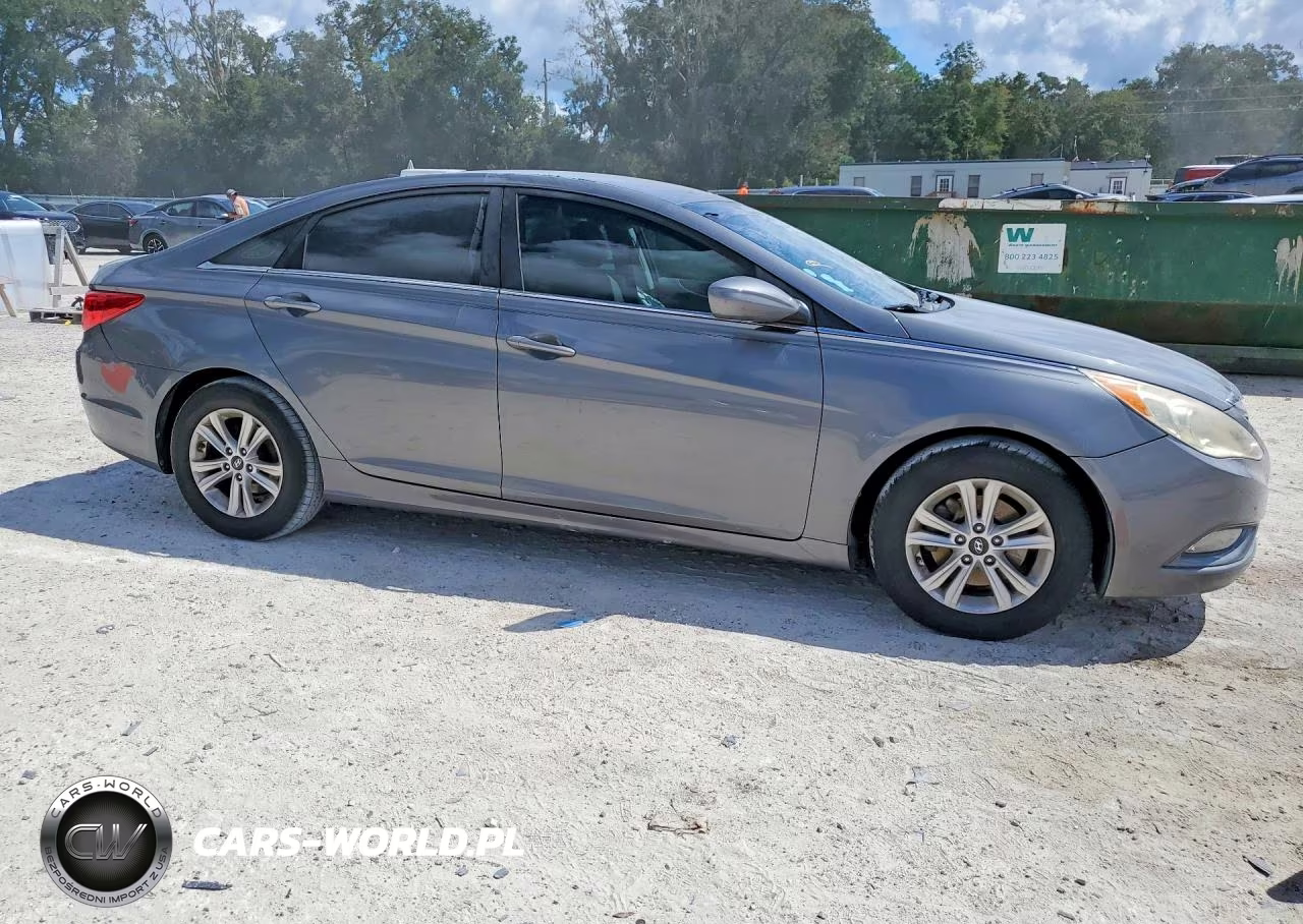 2013 Hyundai Sonata Gls VIN:5NPEB4AC1DH516179 - 4