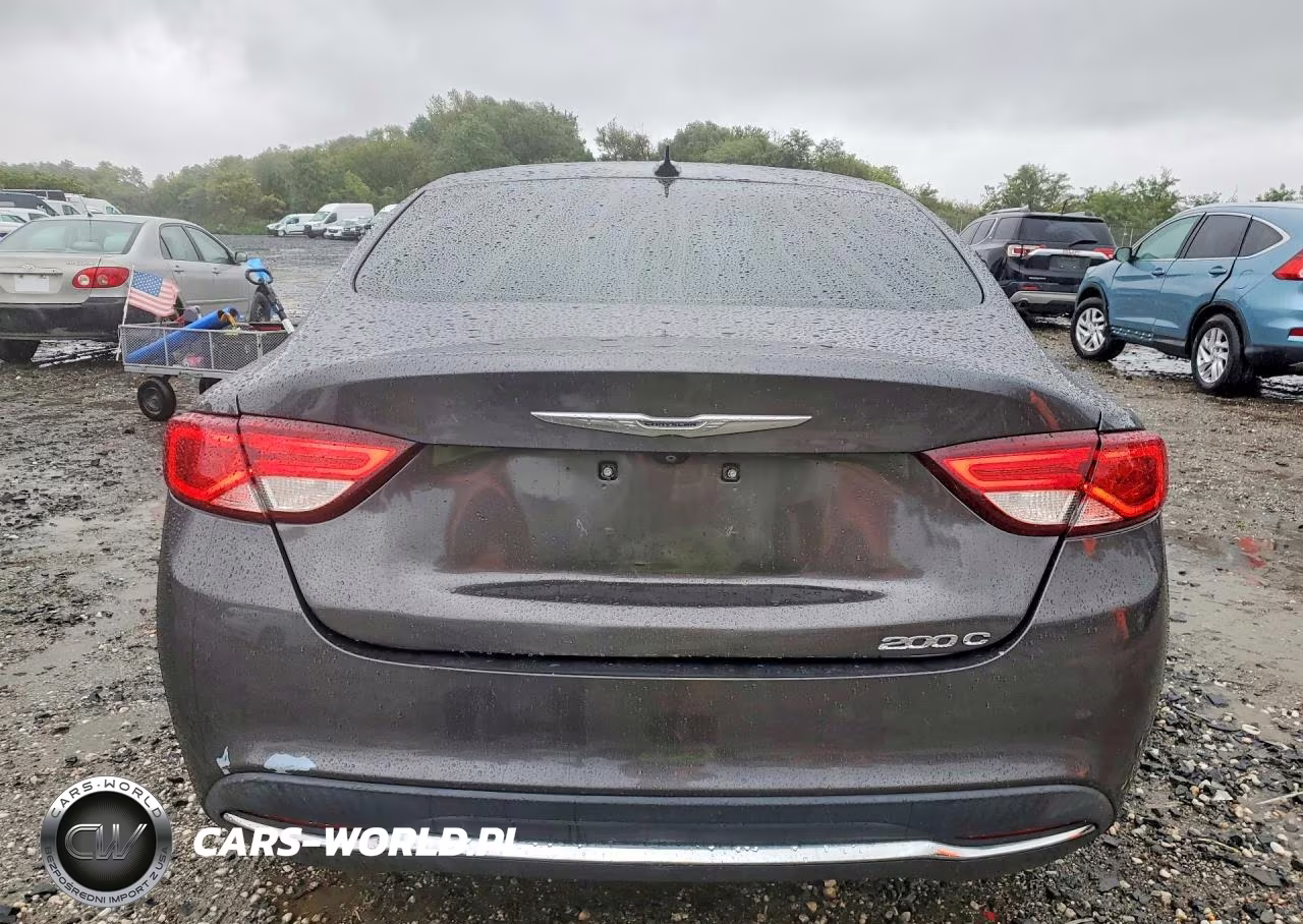 2015 Chrysler 200 C VIN:1C3CCCCB2FN509249 - 6