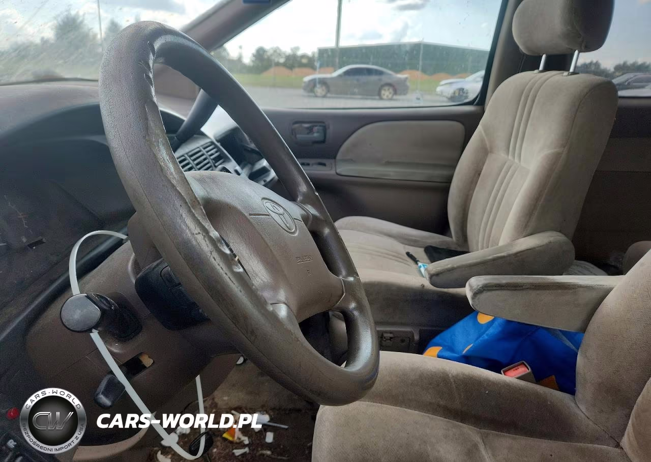 2000 Toyota Sienna VIN:4T3ZF19C5YU319152 - 7