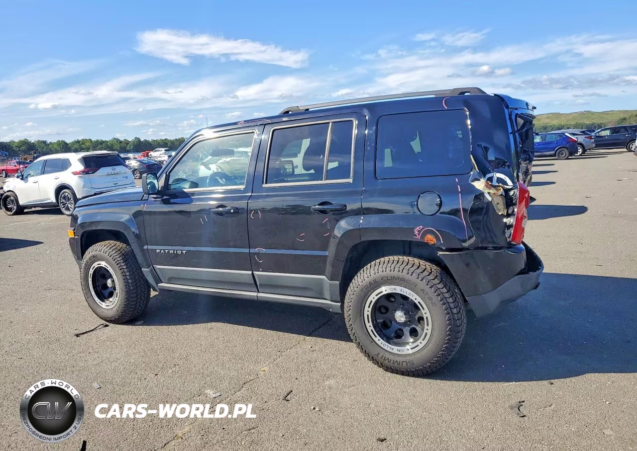 2012 Jeep Patriot Latitude VIN:1C4NJRFBXCD555065 - 2