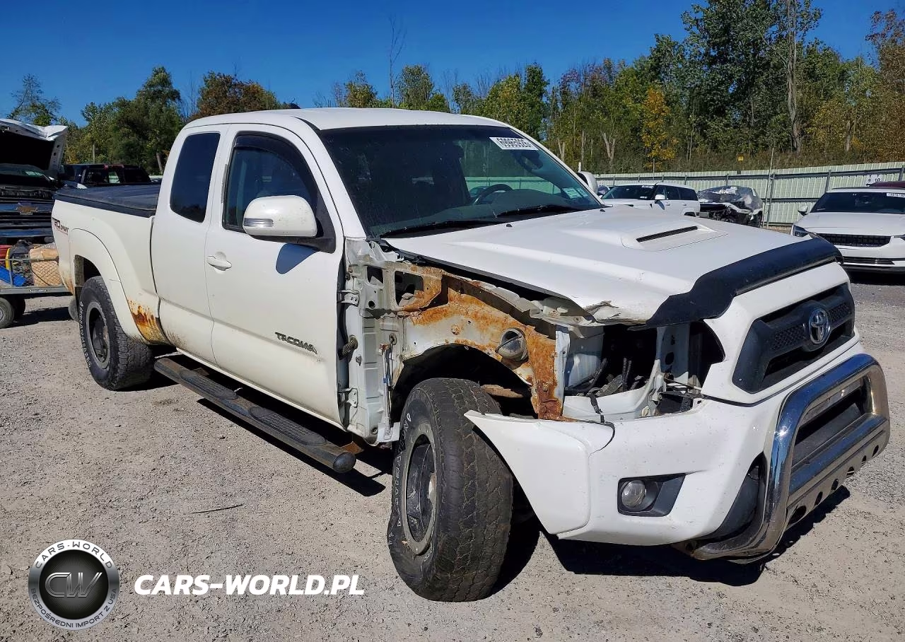 2014 Toyota Tacoma V6 VIN:5TFUU4EN3EX096576 - 4