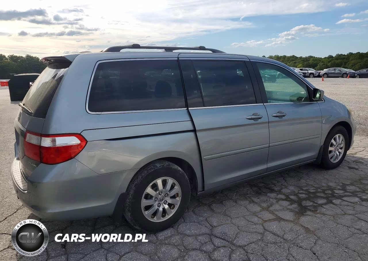 2007 Honda Odyssey Touring VIN:5FNRL38827B083825 - 3