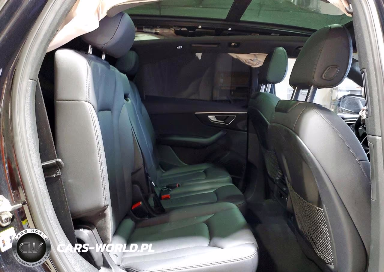 2021 Audi Q7 Premium Plus VIN:WA1LJAF74MD034424 - 11