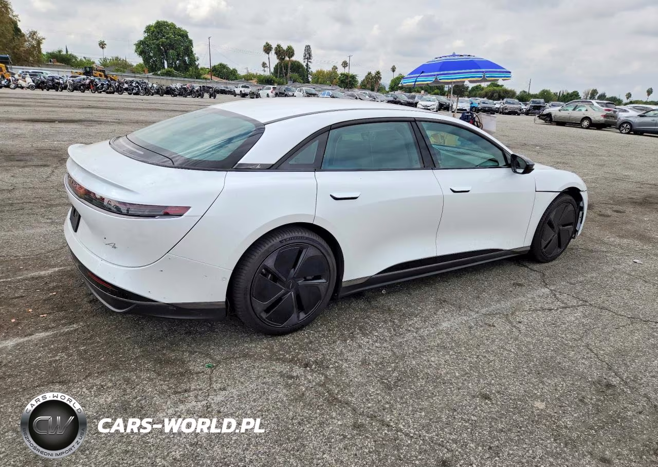2025 Lucid Motors Air Pure VIN:50EA1PGA7SA001633 - 3