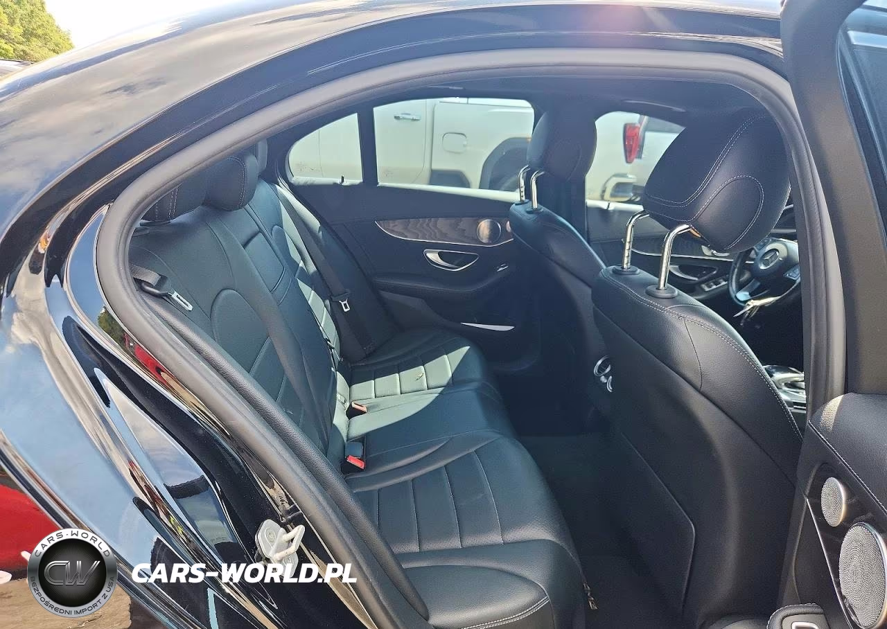 2016 Mercedes-Benz C 300 4Matic VIN:55SWF4KB8GU109606 - 10