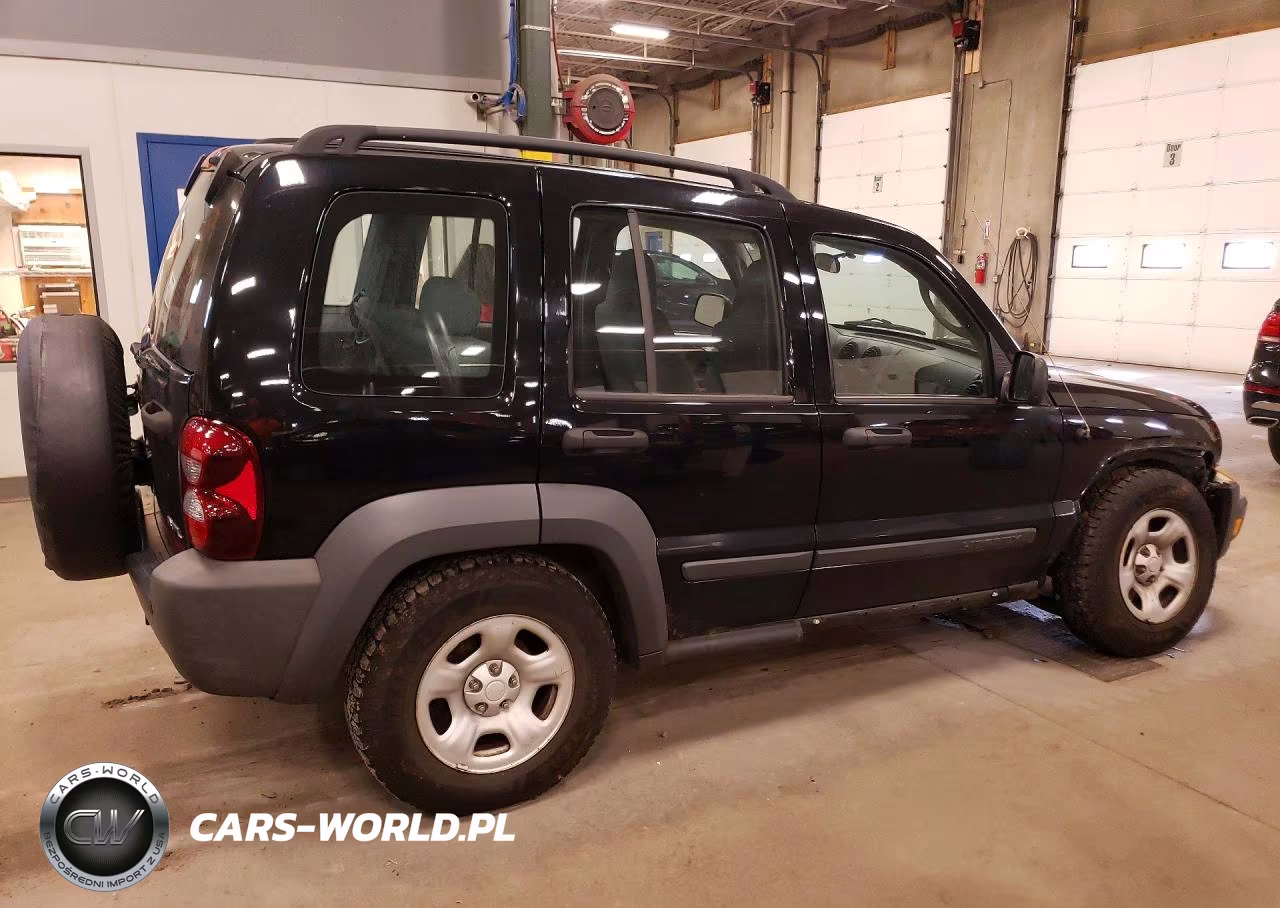 2007 Jeep Liberty Sport VIN:1J4GL48K77W523861 - 3