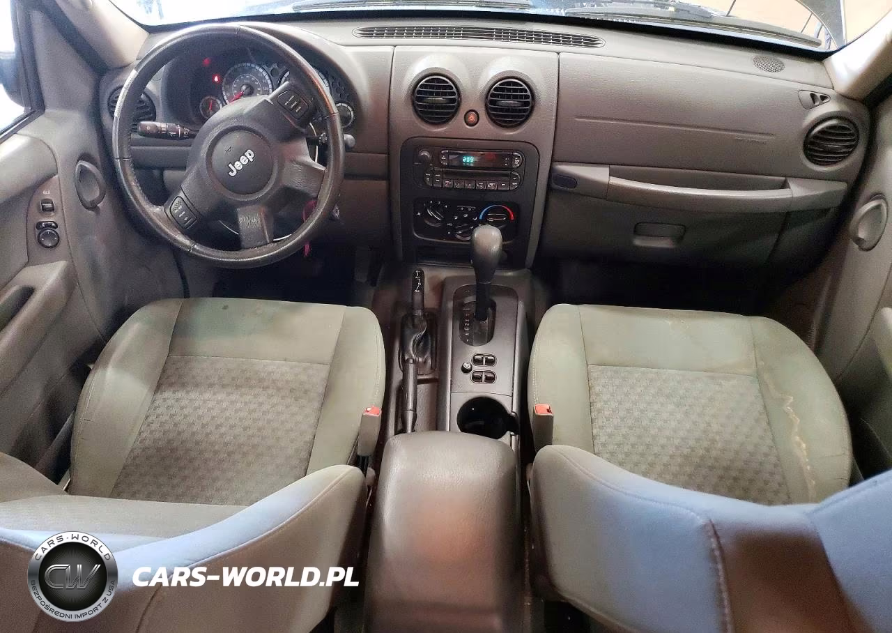 2007 Jeep Liberty Sport VIN:1J4GL48K77W523861 - 8