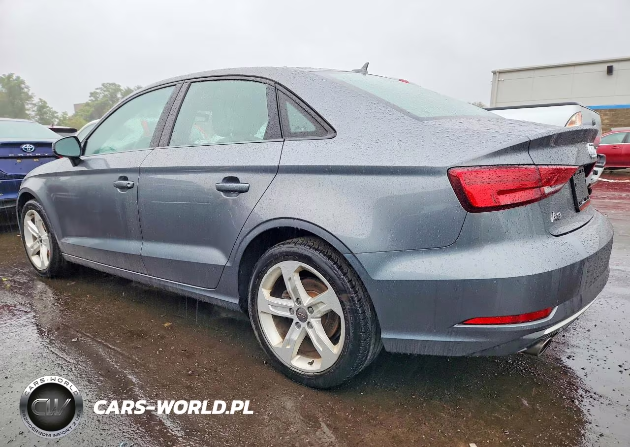 2017 Audi A3 Premium VIN:WAUB8GFF6H1041760 - 2