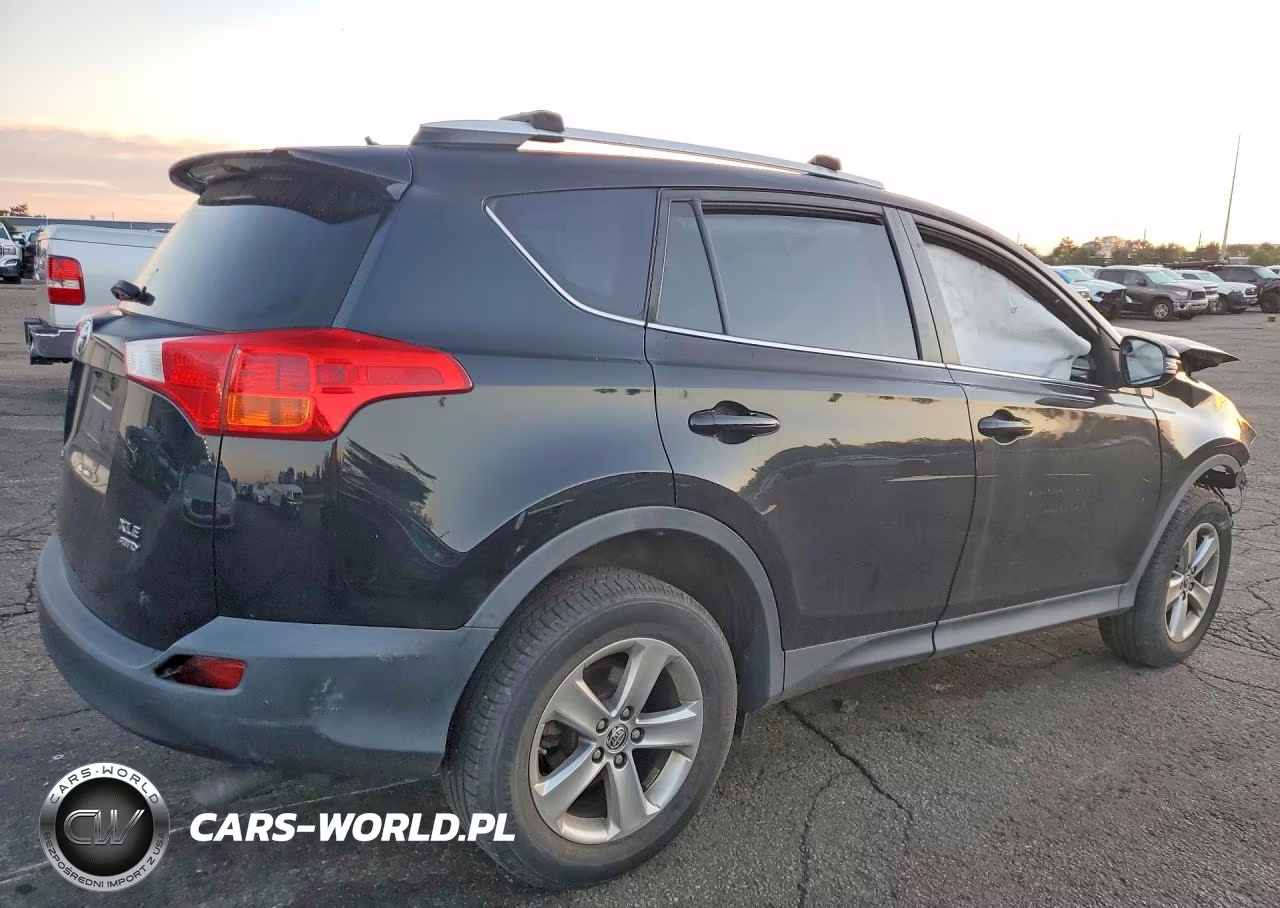 2015 Toyota Rav4 Xle VIN:2T3RFREV5FW342773 - 3