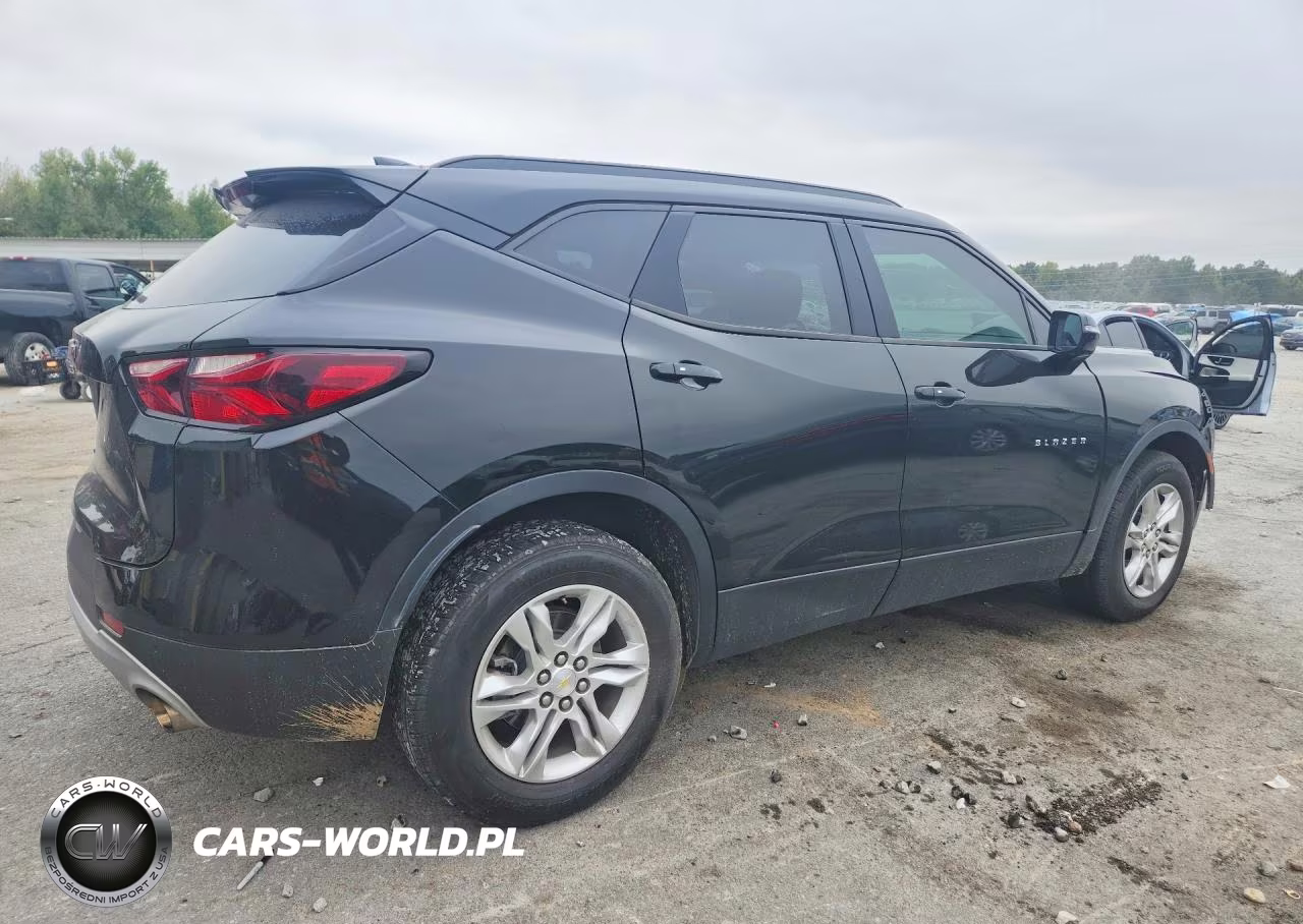 2020 Chevrolet Blazer 2Lt VIN:3GNKBCRS5LS683049 - 3