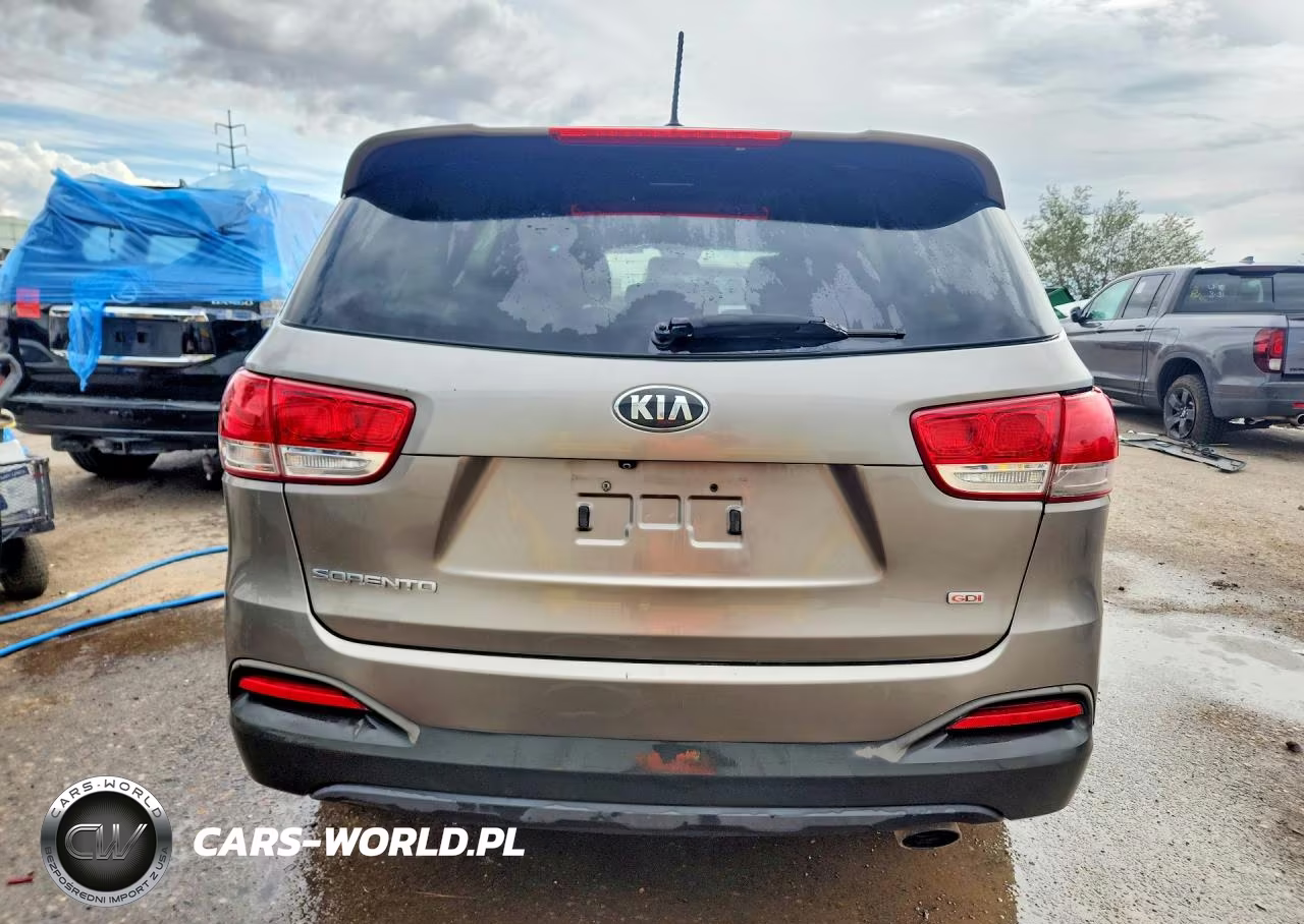 2017 Kia Sorento Lx VIN:5XYPGDA33HG226727 - 6