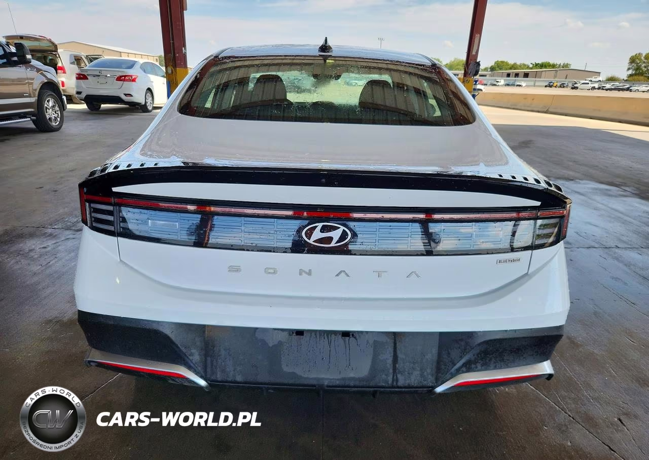 2026 Hyundai Sonata Hybrid Blue VIN:KMHL24JJXTA161925 - 6