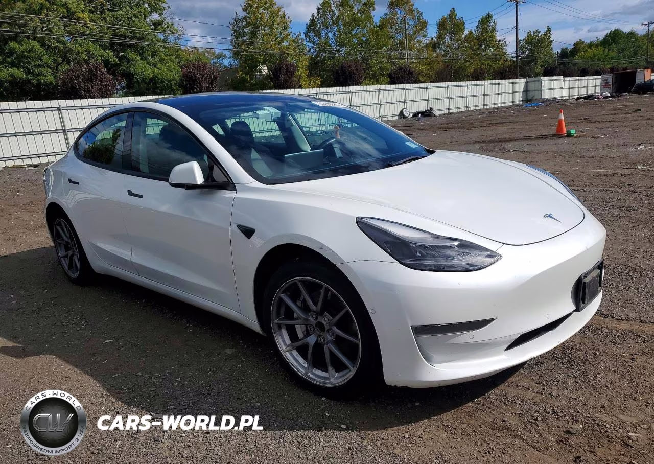 2022 Tesla Model 3 VIN:5YJ3E1EA9NF372211 - 4