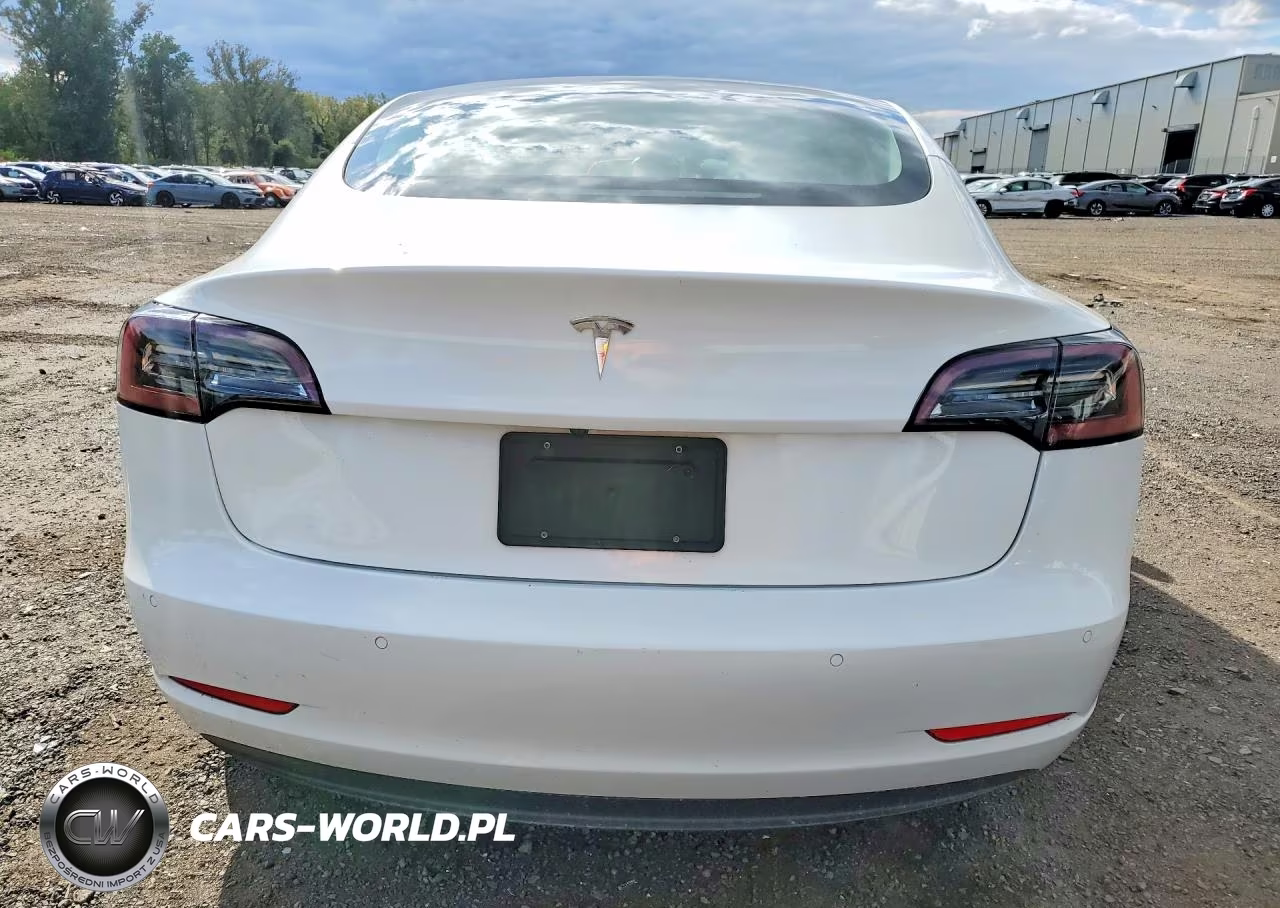 2022 Tesla Model 3 VIN:5YJ3E1EA9NF372211 - 6
