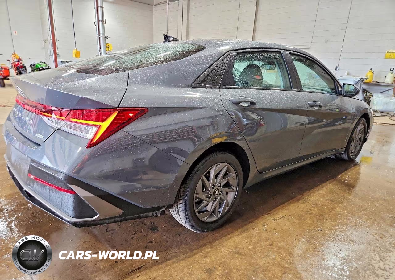 2026 Hyundai Elantra Hybrid Blue VIN:KMHLM4DJ9TU200864 - 3