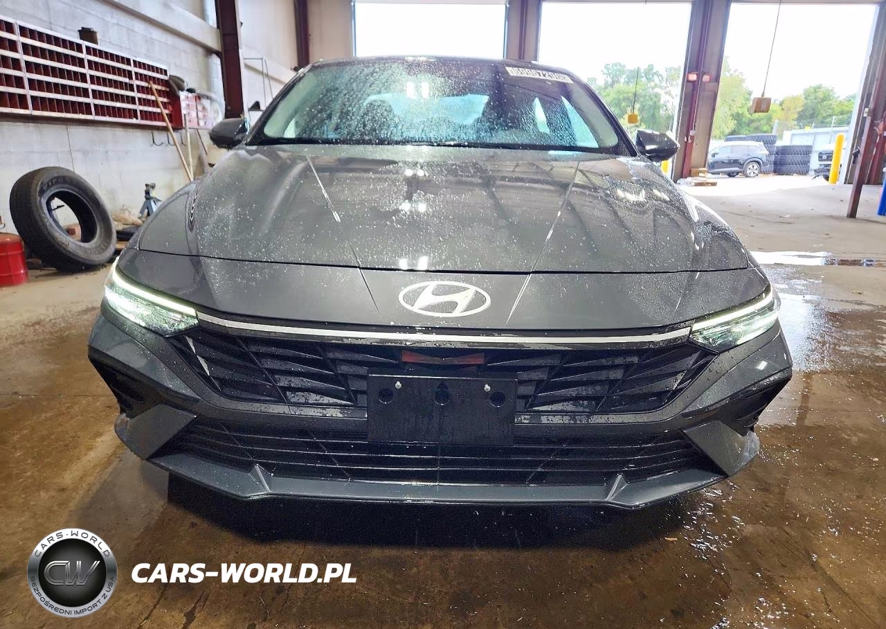2026 Hyundai Elantra Hybrid Blue VIN:KMHLM4DJ9TU200864 - 5