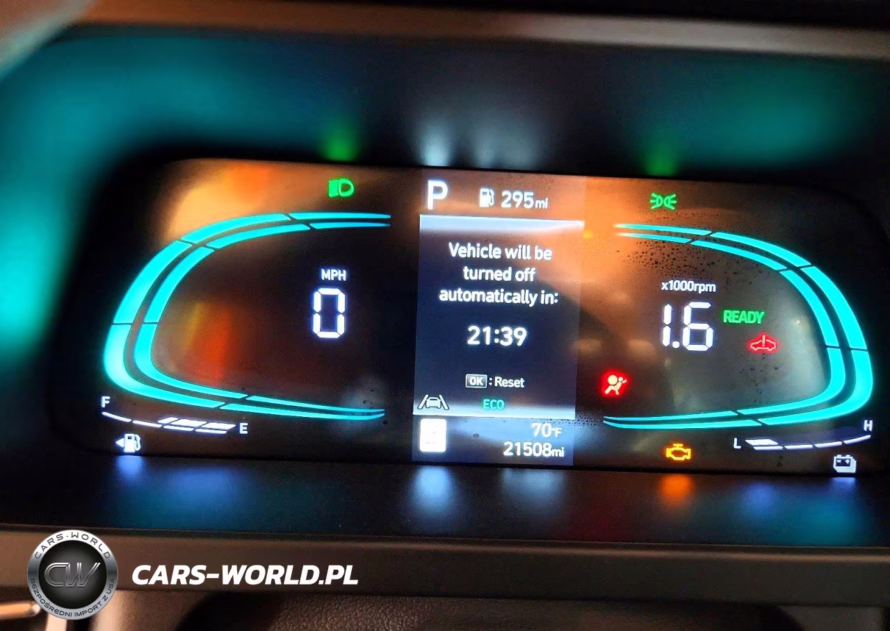 2026 Hyundai Elantra Hybrid Blue VIN:KMHLM4DJ9TU200864 - 9
