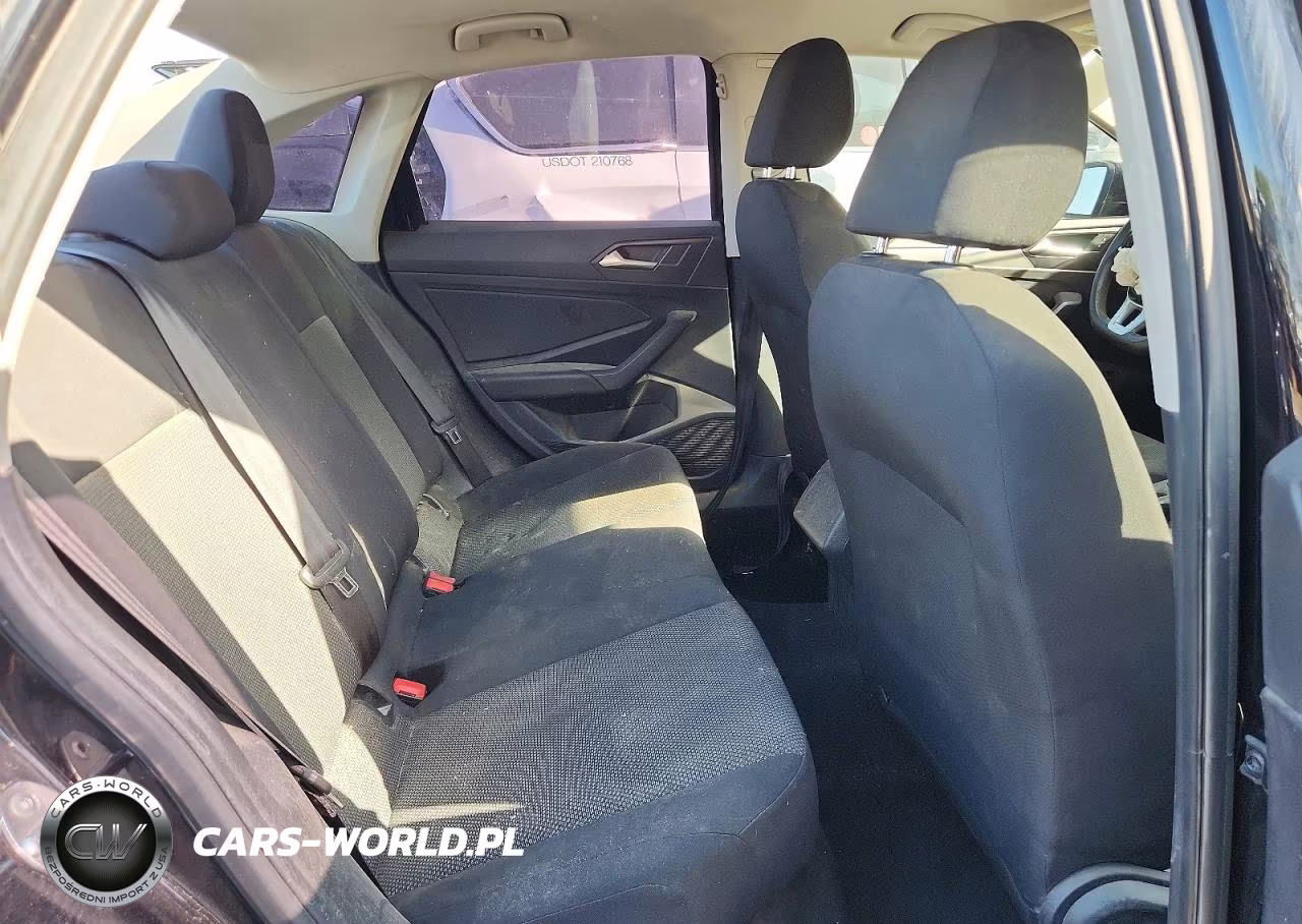 2019 Volkswagen Jetta S VIN:3VWC57BU3KM227476 - 10