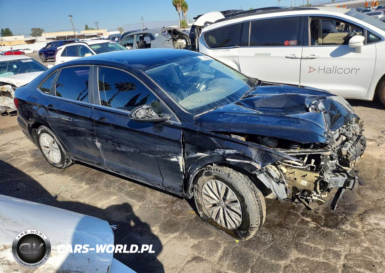 2019 Volkswagen Jetta S VIN:3VWC57BU3KM227476 - 4