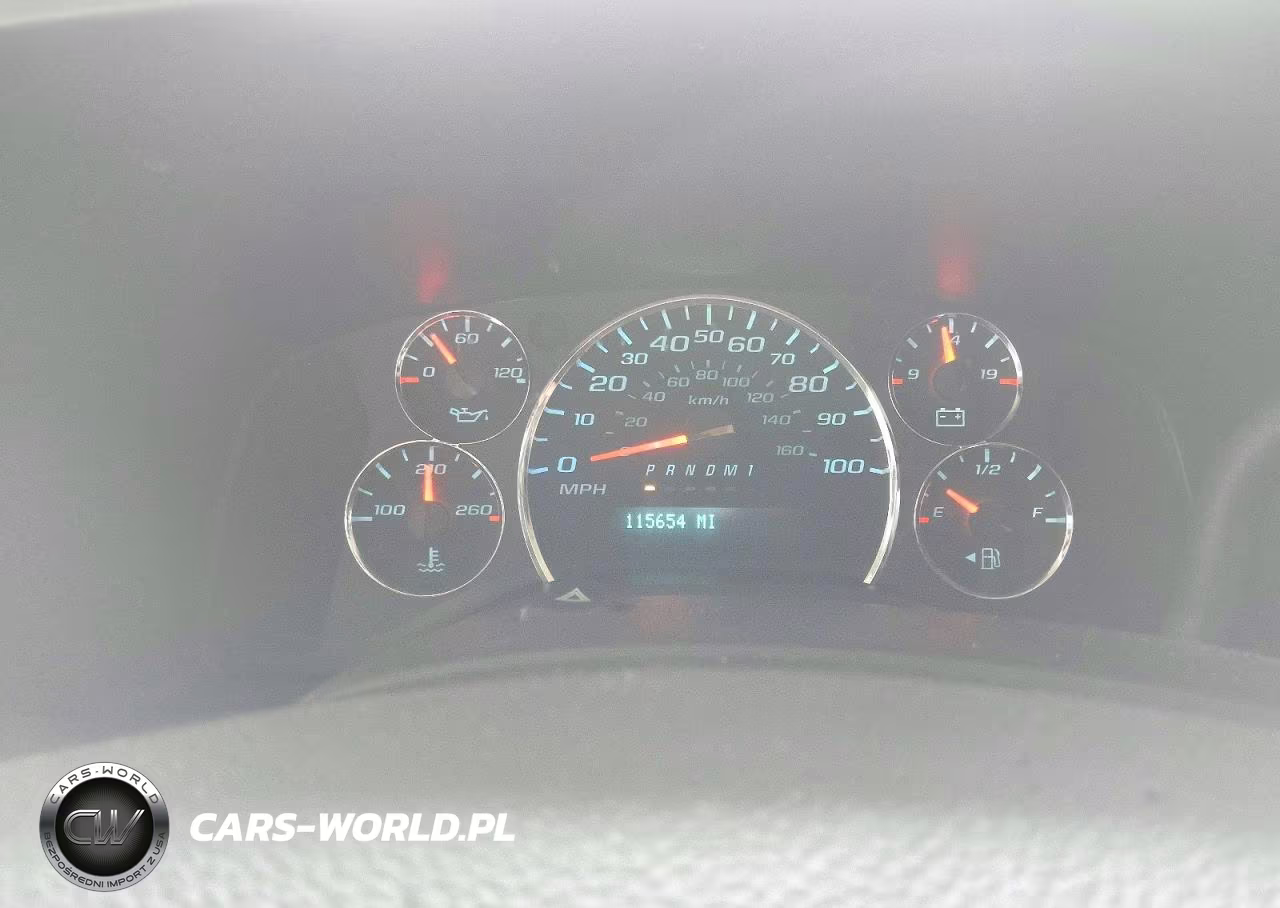 2021 Chevrolet Express G2500 VIN:1GCWGAFP6M1252576 - 9