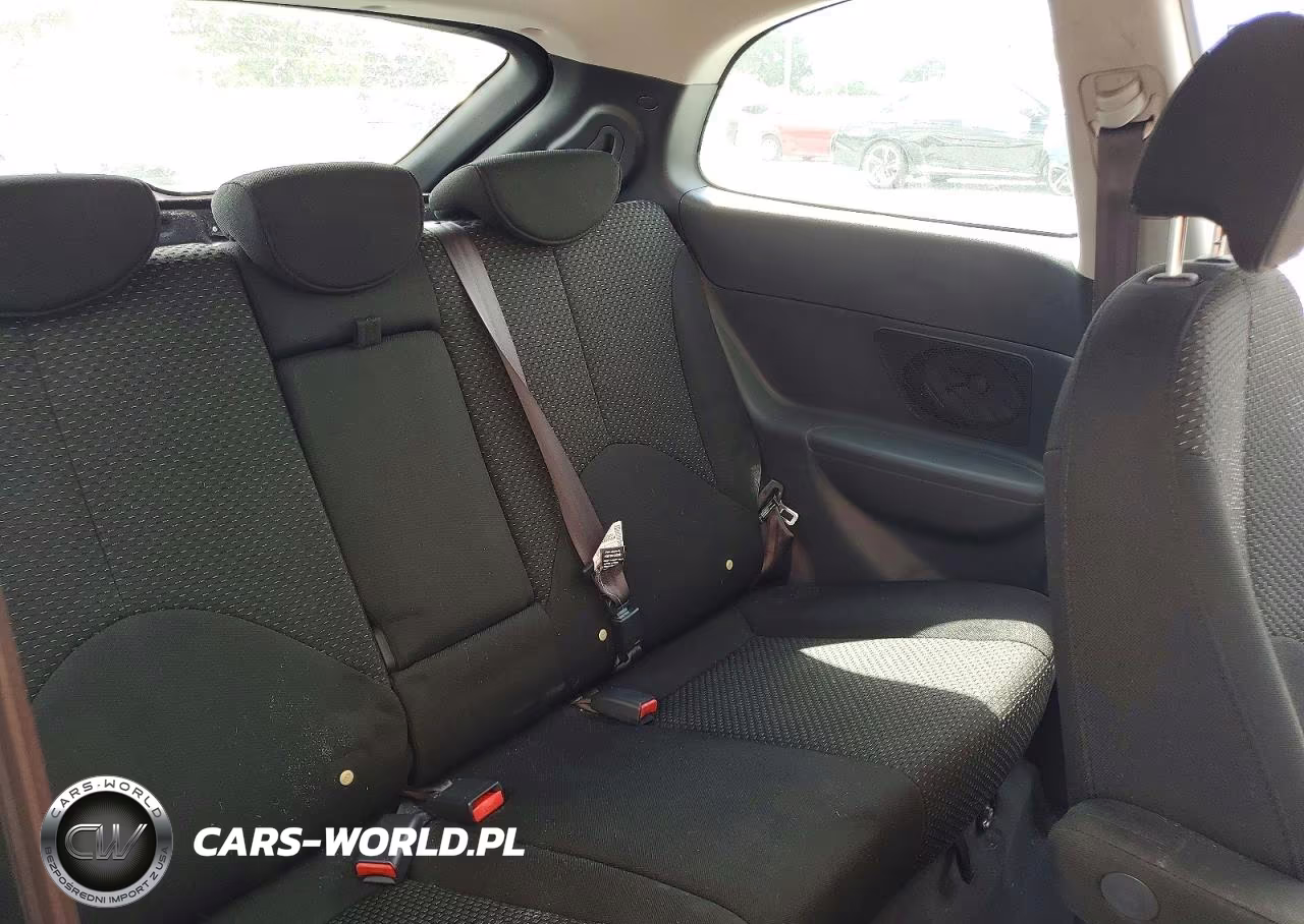 2008 Hyundai Accent Se VIN:KMHCN36C28U079222 - 10