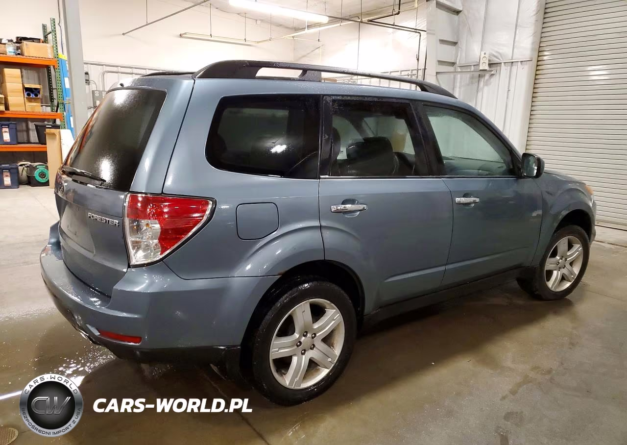 2010 Subaru Forester 2.5X Premium VIN:JF2SH6CC4AH776095 - 3