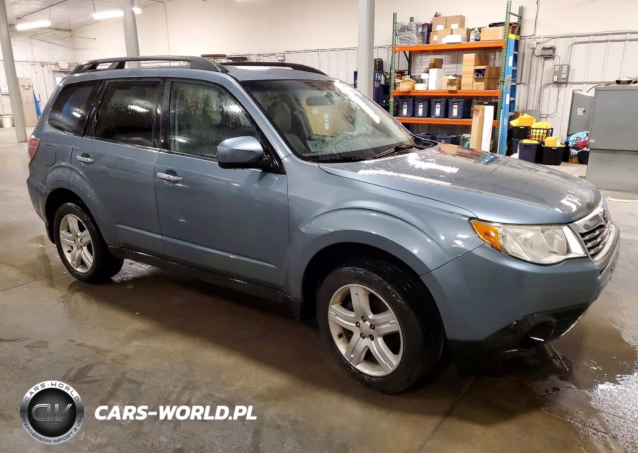 2010 Subaru Forester 2.5X Premium VIN:JF2SH6CC4AH776095 - 4