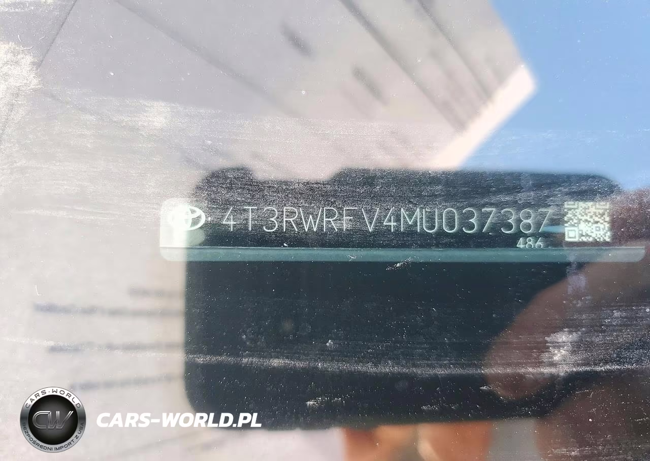 2021 Toyota Rav4 Xle VIN:4T3RWRFV4MU037387 - 13