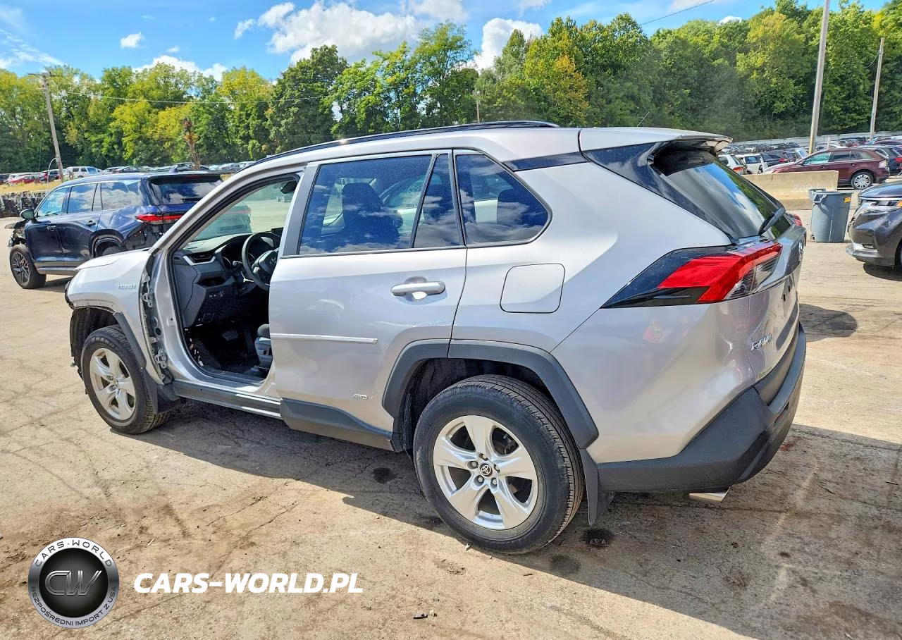 2021 Toyota Rav4 Xle VIN:4T3RWRFV4MU037387 - 2