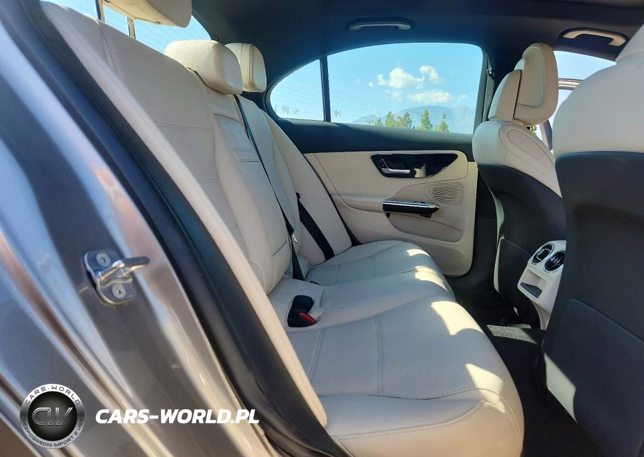 2024 Mercedes-Benz C 300 VIN:W1KAF4GB3RR204792 - 10