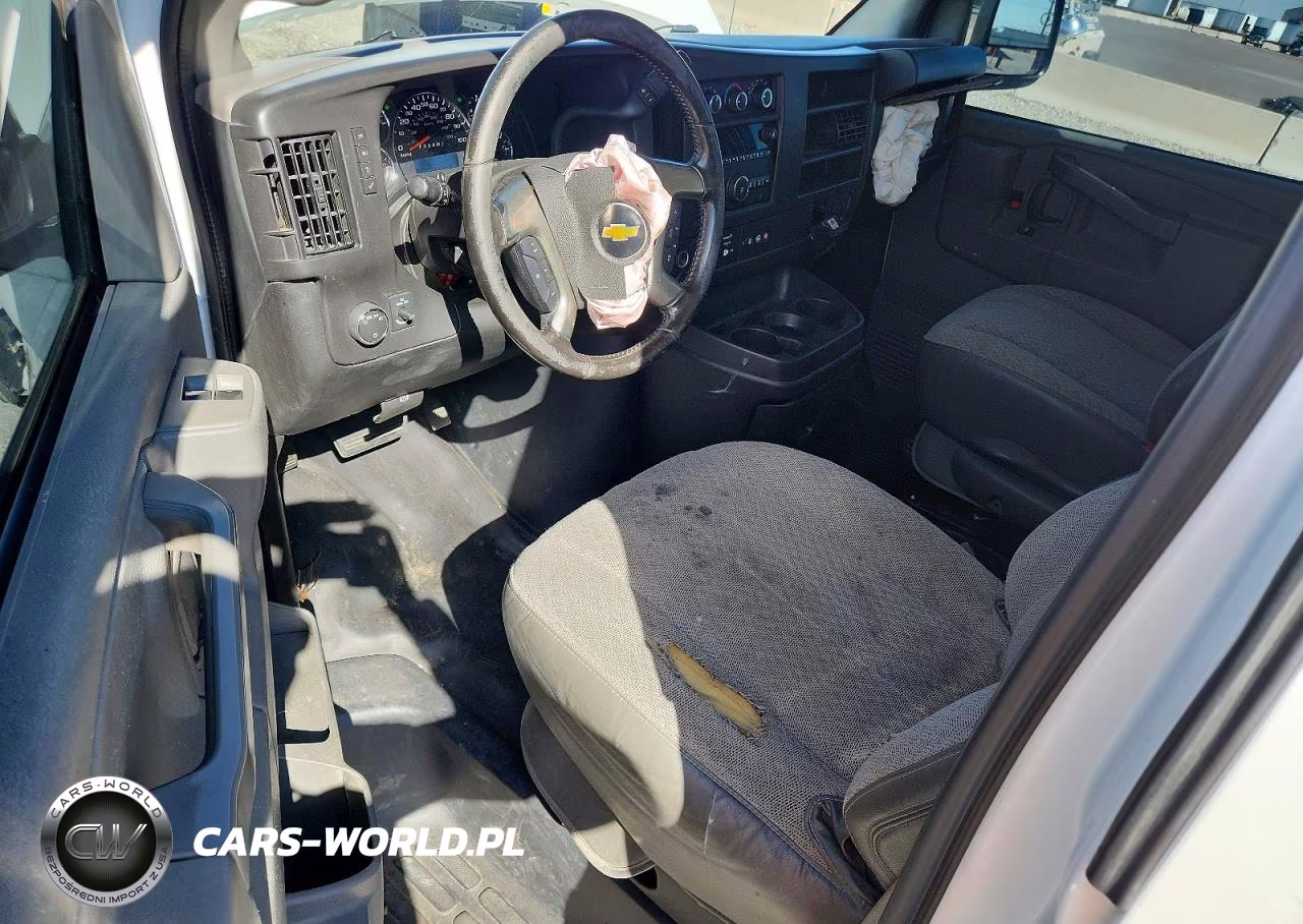 2016 Chevrolet Expres2500 VIN:1GCWGAFFXG1219964 - 8