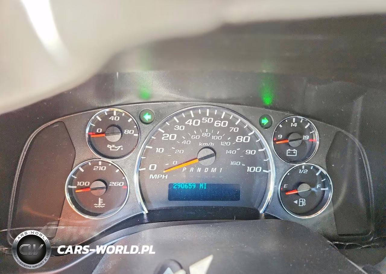 2016 Chevrolet Expres2500 VIN:1GCWGAFFXG1219964 - 9