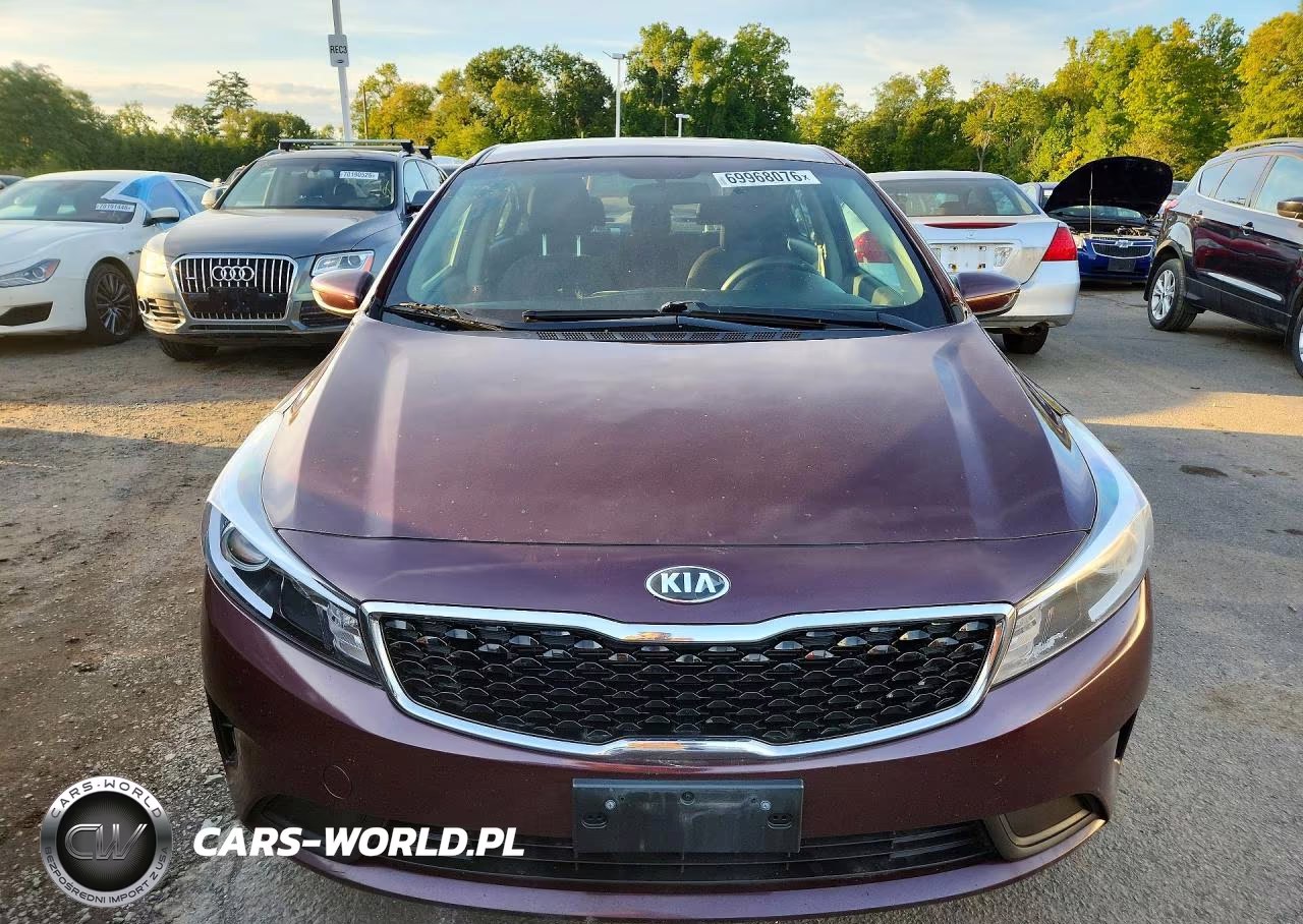 2017 Kia Forte Lx VIN:3KPFK4A74HE150865 - 5