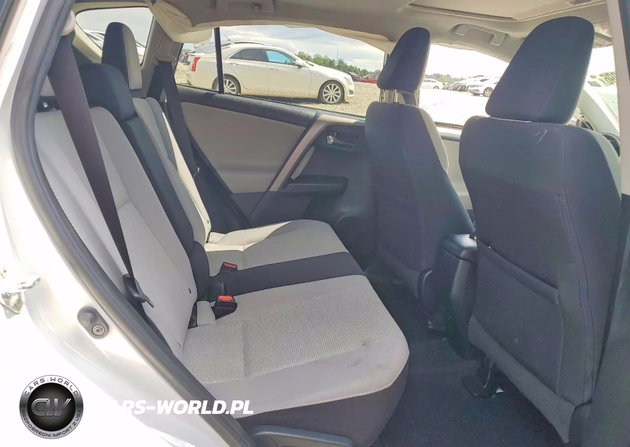 2018 Toyota Rav4 Xle VIN:2T3WFREV3JW510275 - 11