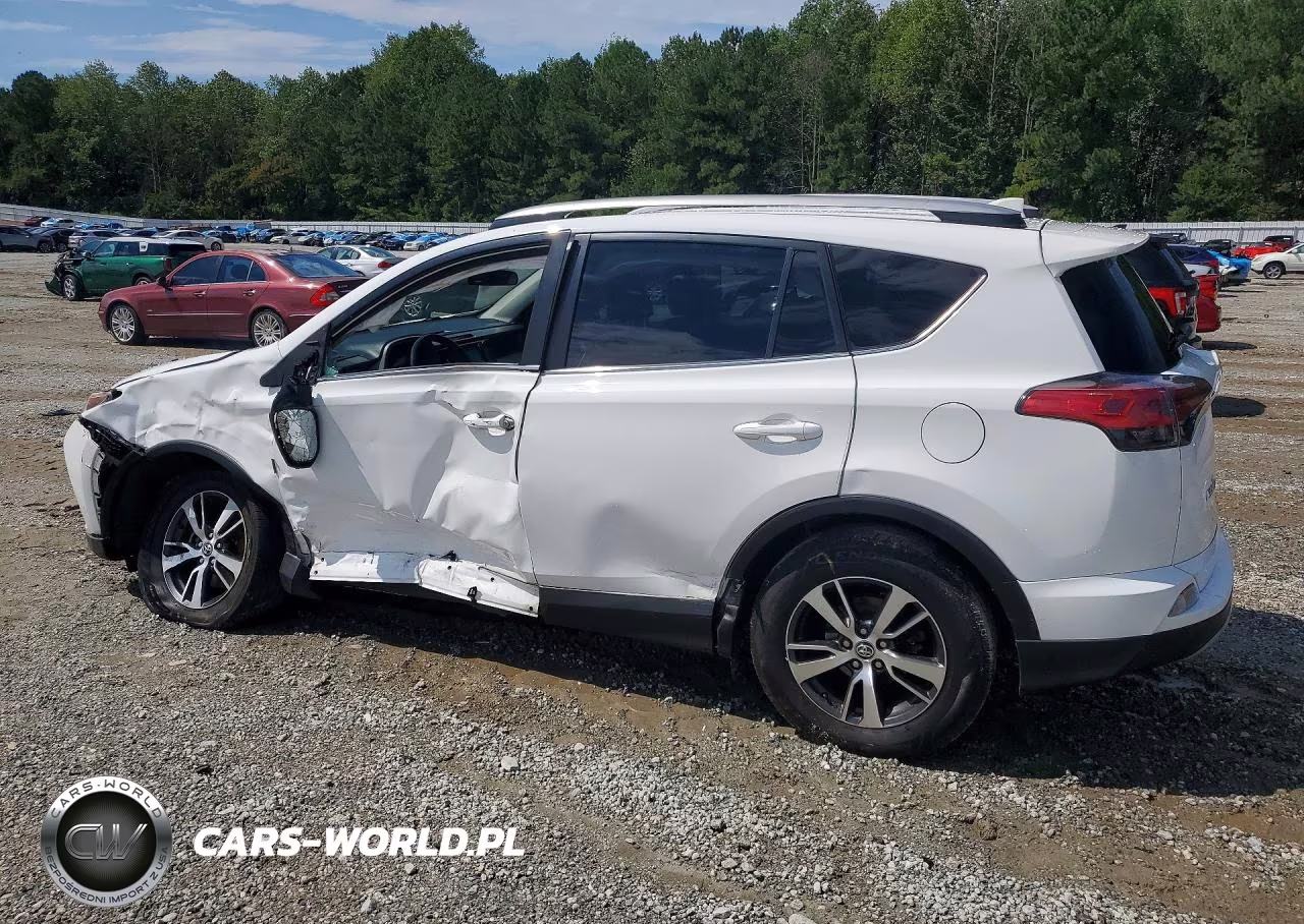 2018 Toyota Rav4 Xle VIN:2T3WFREV3JW510275 - 2