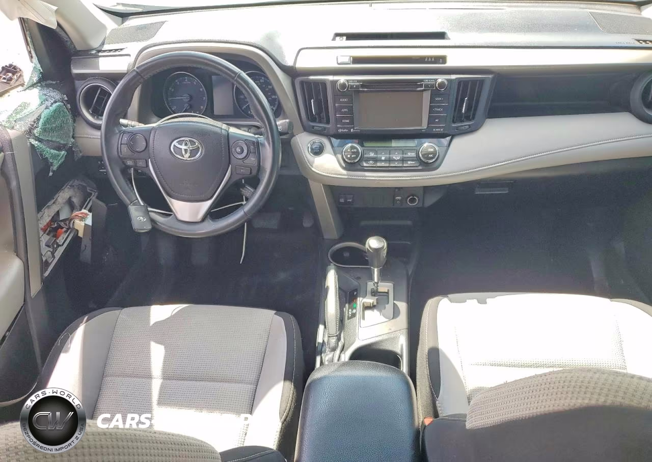2018 Toyota Rav4 Xle VIN:2T3WFREV3JW510275 - 8
