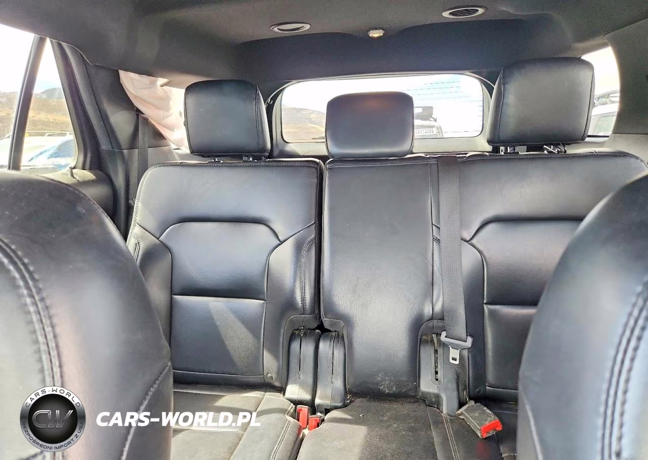 2019 Ford Explorer Xlt VIN:1FM5K8D89KGB37555 - 10