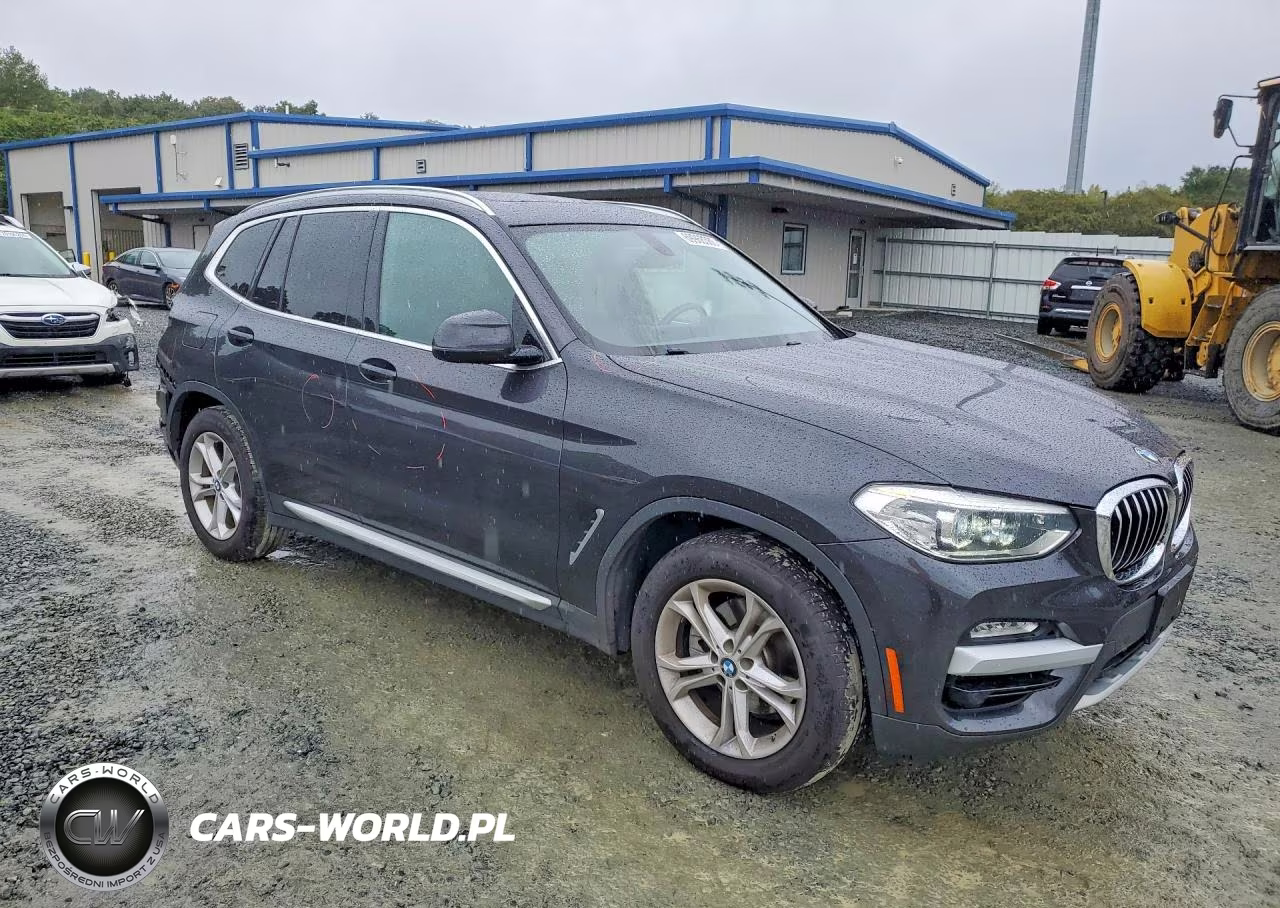 2018 BMW X3 xDrive30I VIN:5UXTR9C53JLD62498 - 4
