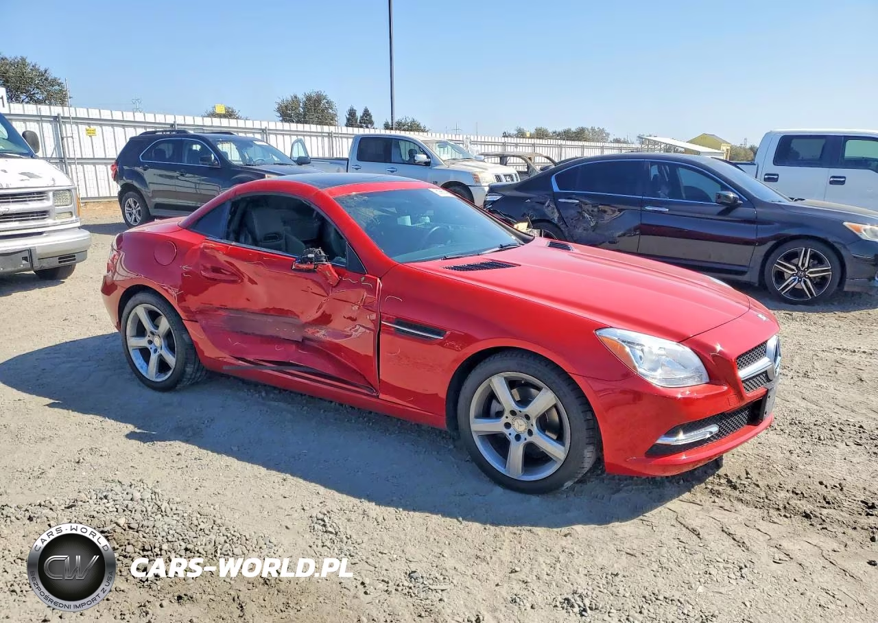 2015 Mercedes-Benz Slk 250 VIN:WDDPK4HA9FF112675 - 4