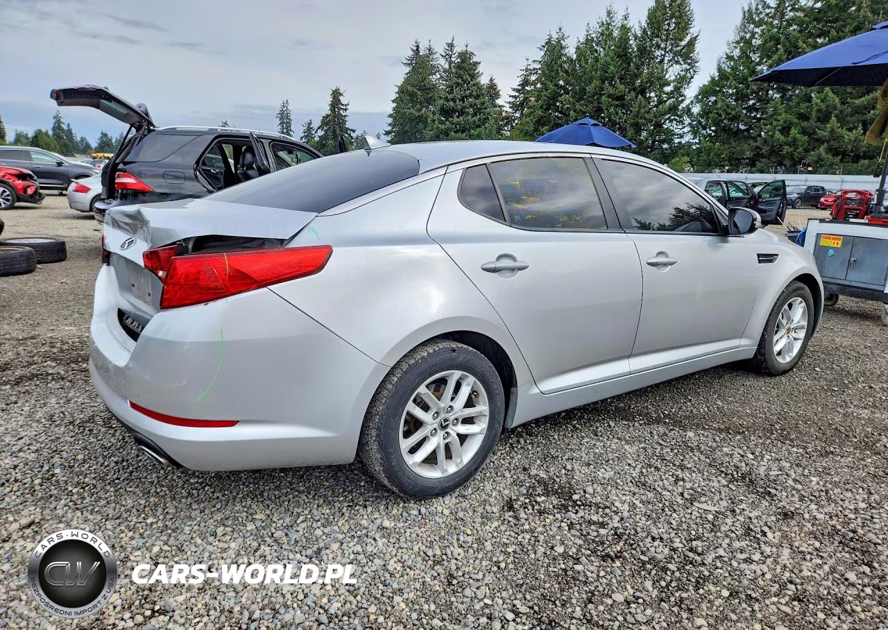 2011 Kia Optima Lx VIN:KNAGM4A77B5128843 - 3