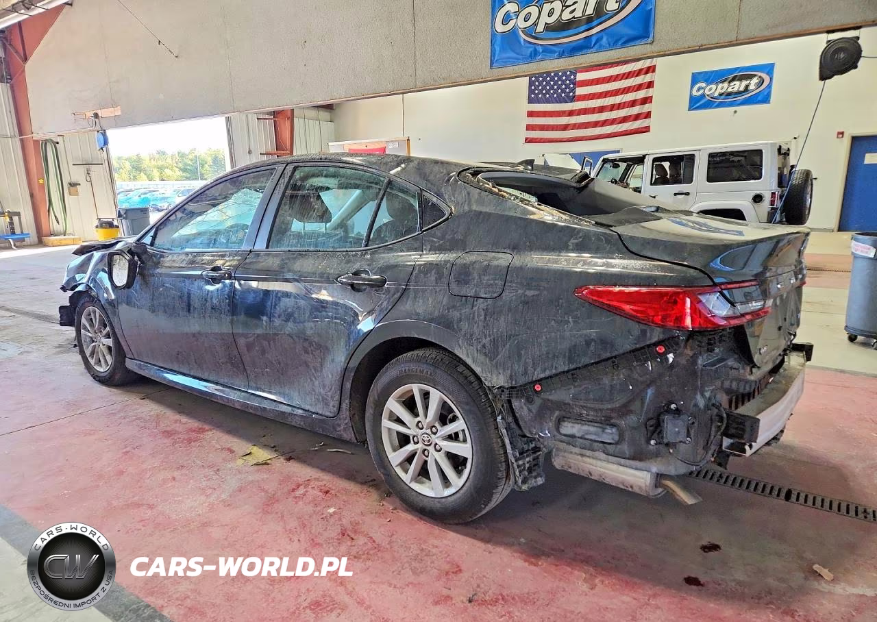 2026 Toyota Camry Le VIN:4T1DAACK3TU723206 - 2