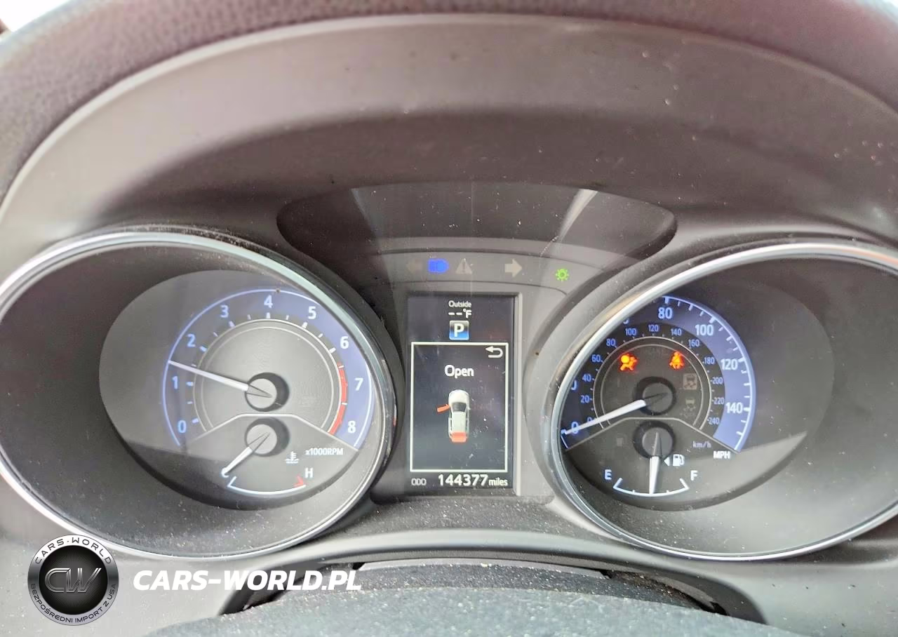 2017 Toyota Corolla Im Base VIN:JTNKARJE6HJ534853 - 9