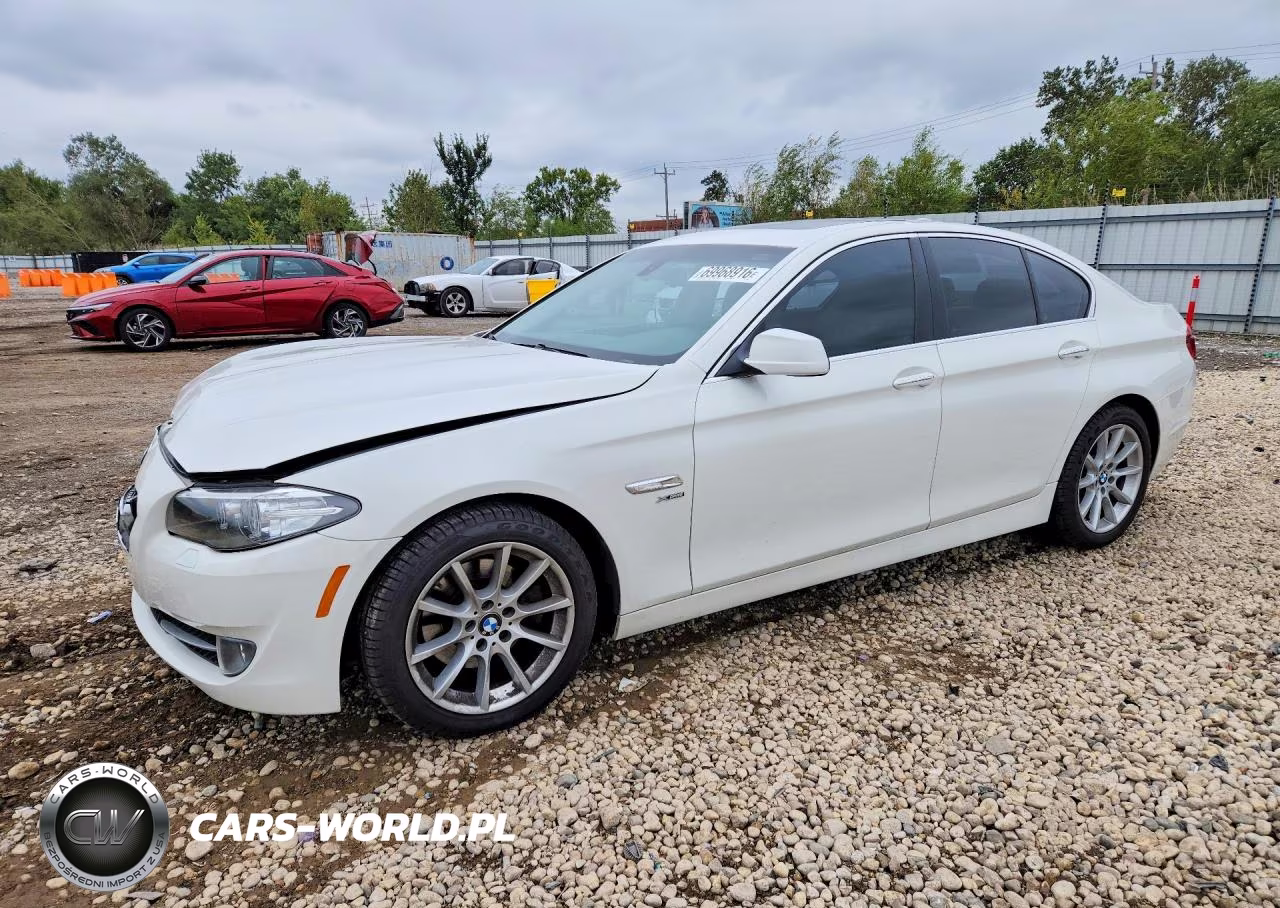 2012 BMW 528 Xi VIN:WBAXH5C50CDW09692 - 1