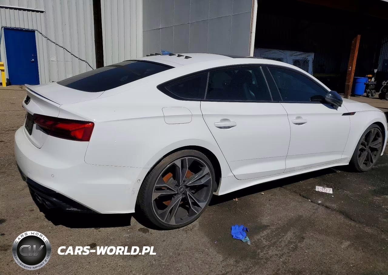 2023 Audi S5 Prestige VIN:WAUB4CF58PA038482 - 3