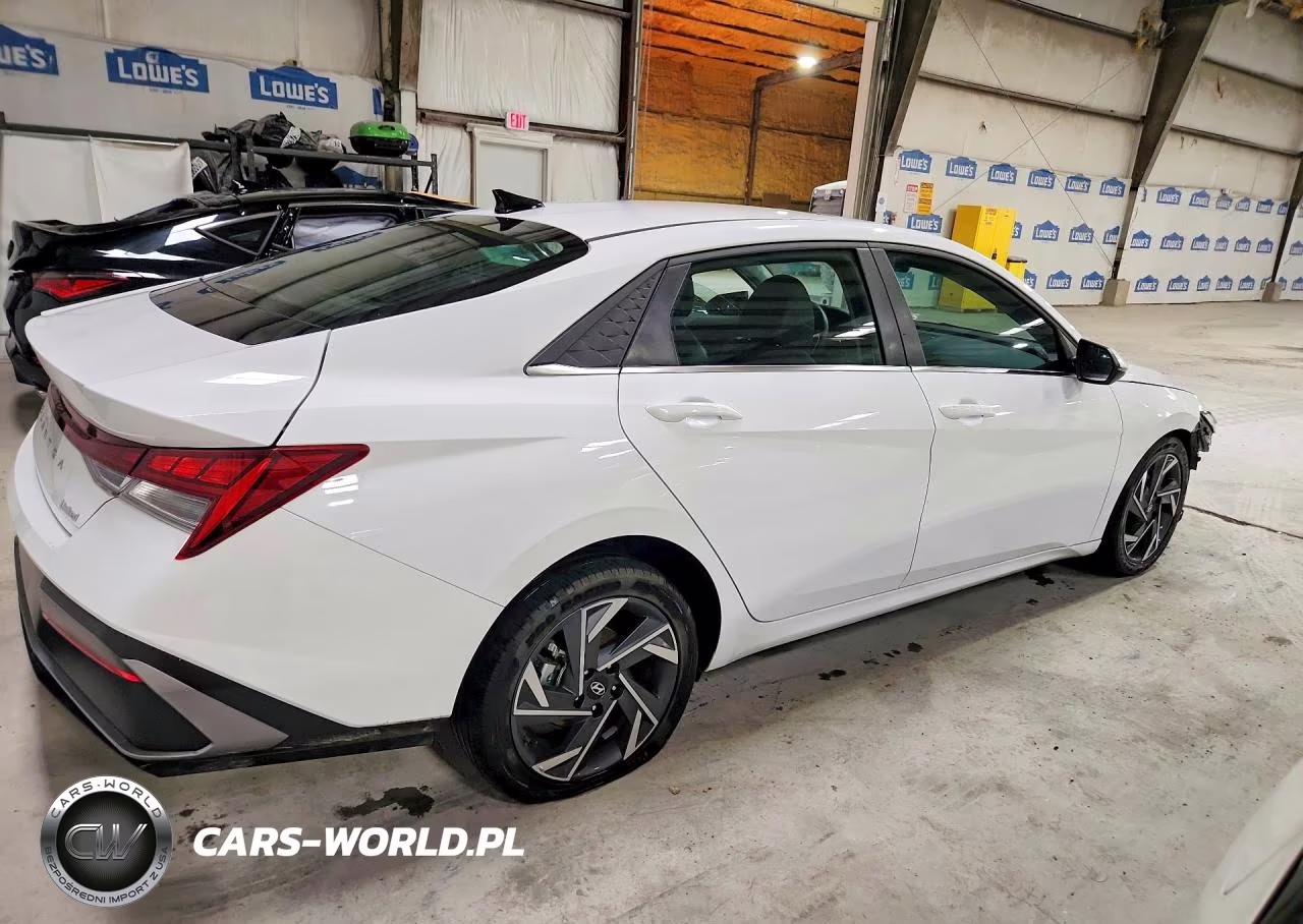 2025 Hyundai Elantra Limited VIN:KMHLP4DG9SU005759 - 3