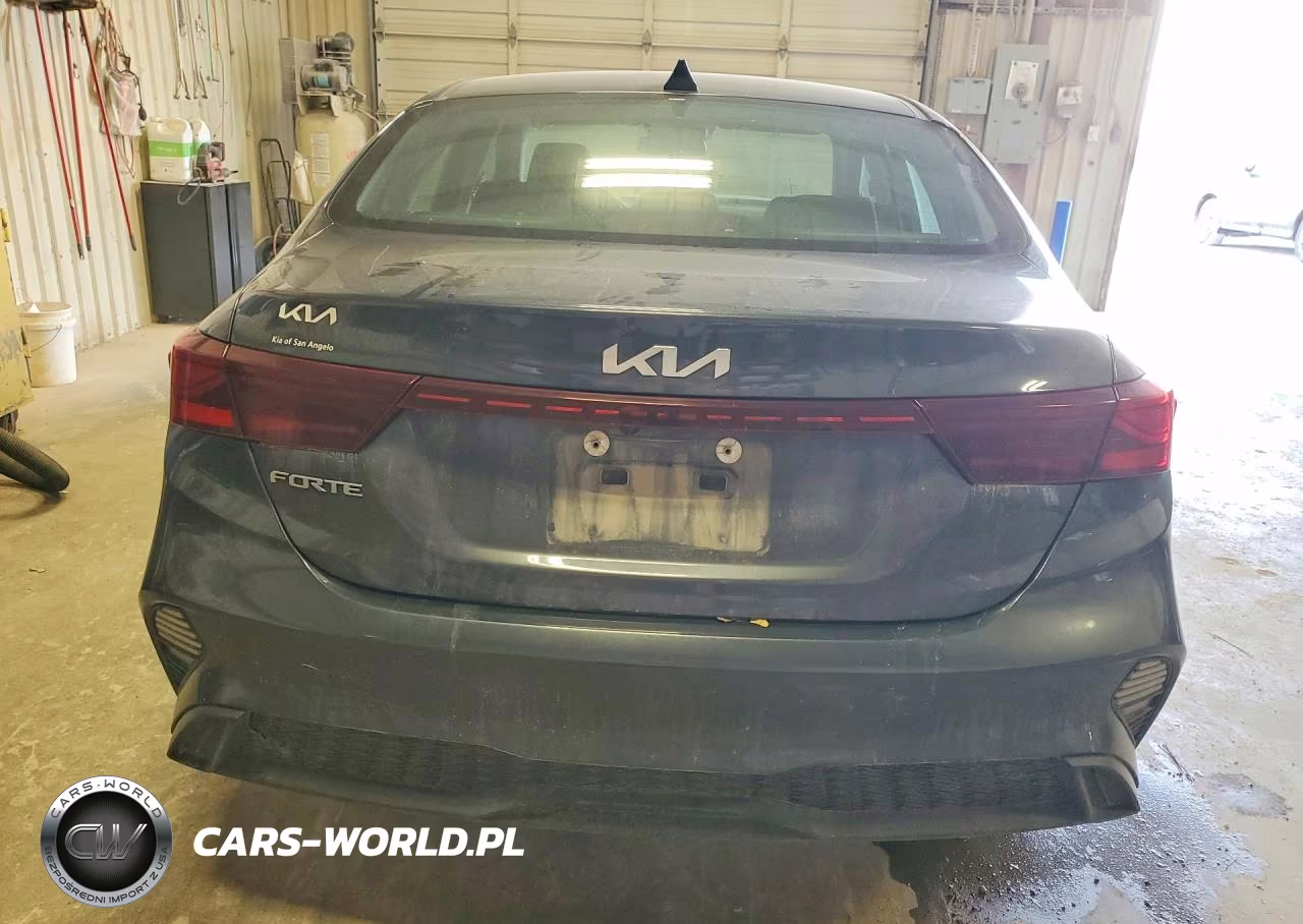 2024 Kia Forte Lxs VIN:3KPF24AD2RE828276 - 6