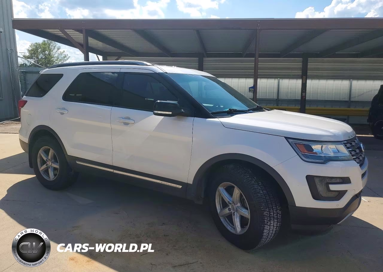 2016 Ford Explorer Xlt VIN:1FM5K8D81GGA59697 - 4
