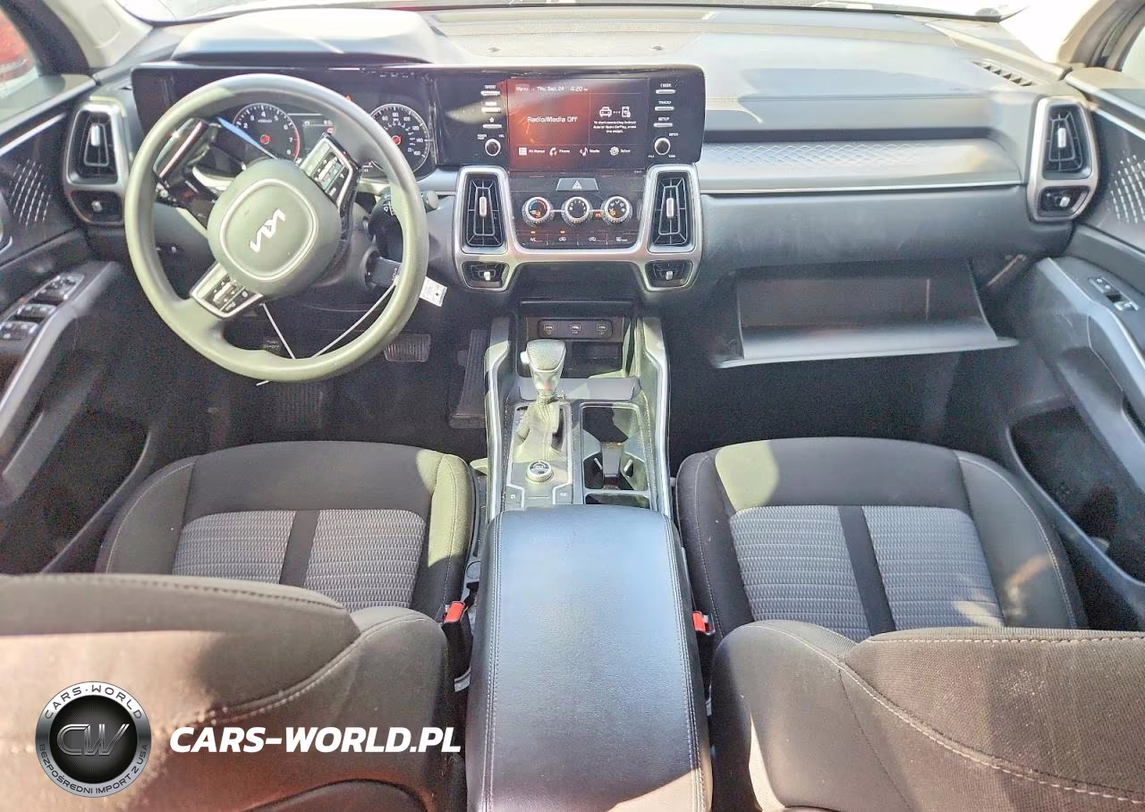 2022 Kia Sorento Lx VIN:5XYRG4LC2NG074635 - 8